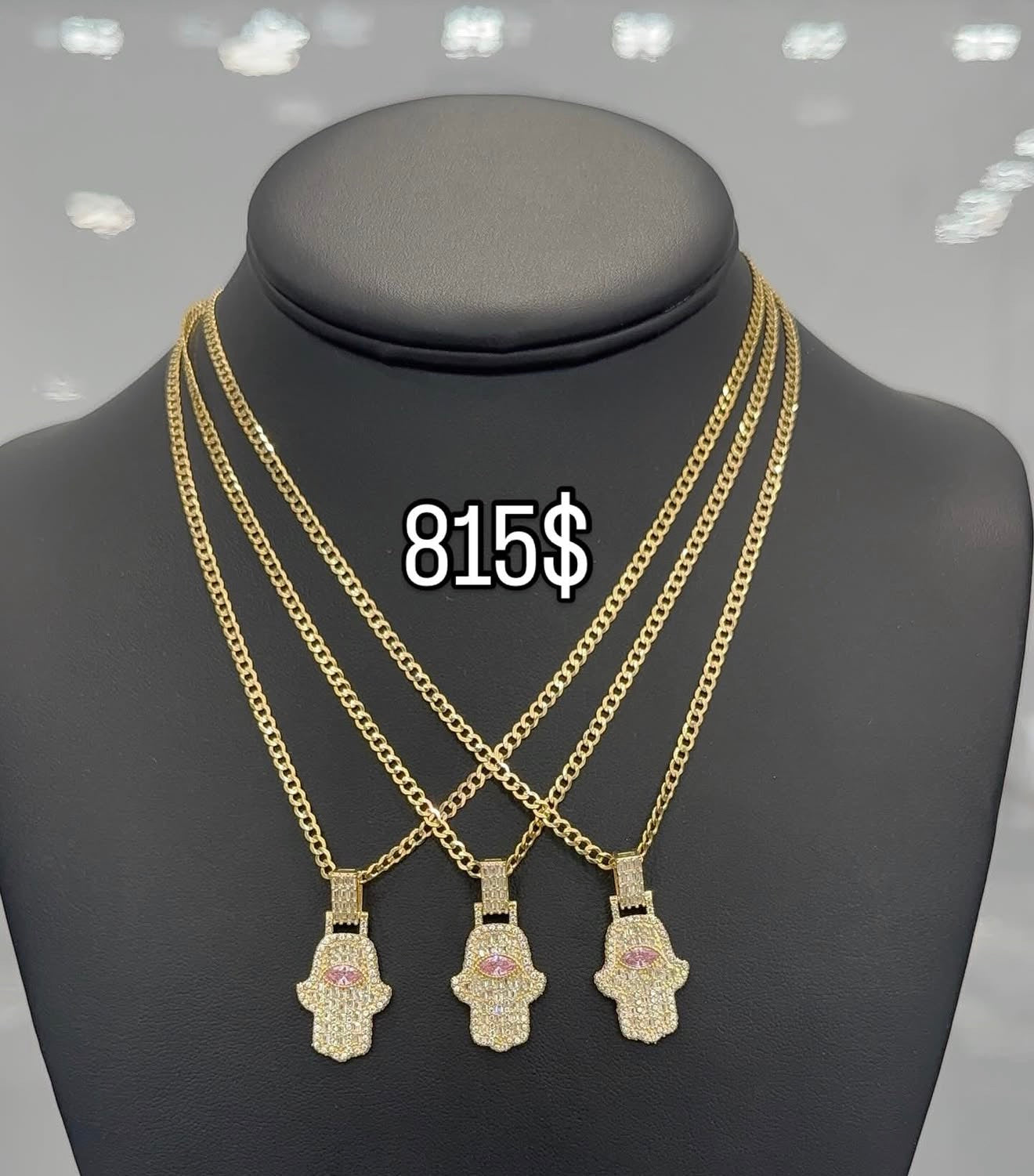 CUBAN CHAIN WITH HAMSA PEDANT