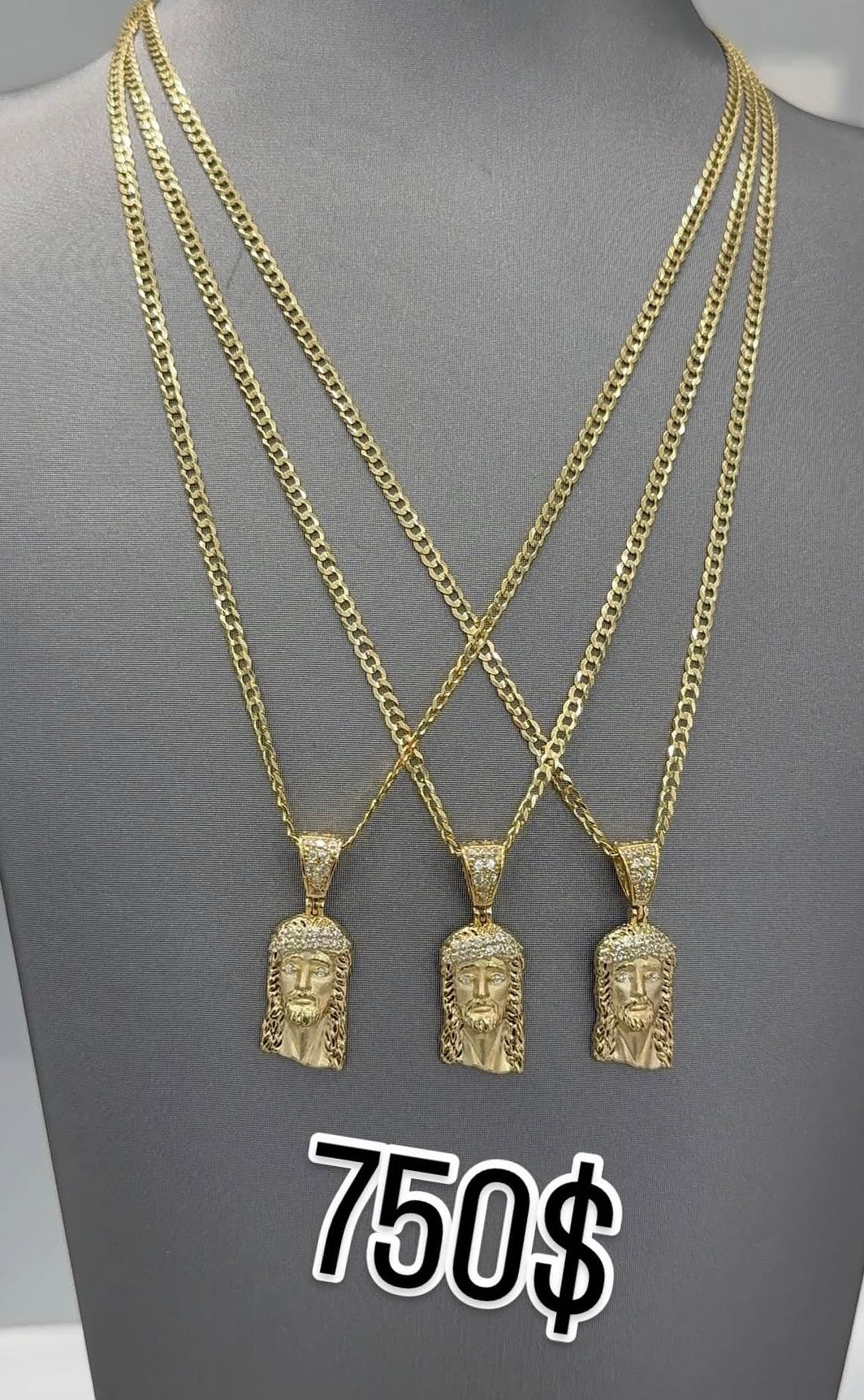 CUBAN CHAIN AND JESUS FACE