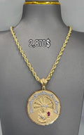 ROPE CHAIN AND ROUND PEDANT